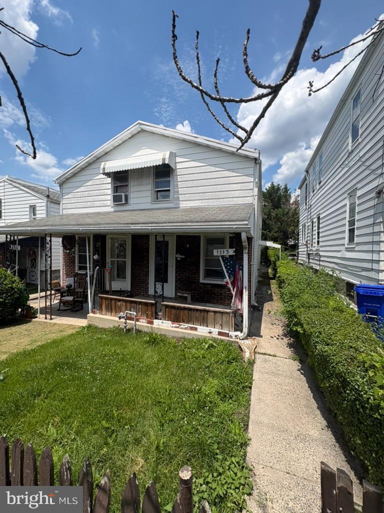 1113 Elm St – photo 1