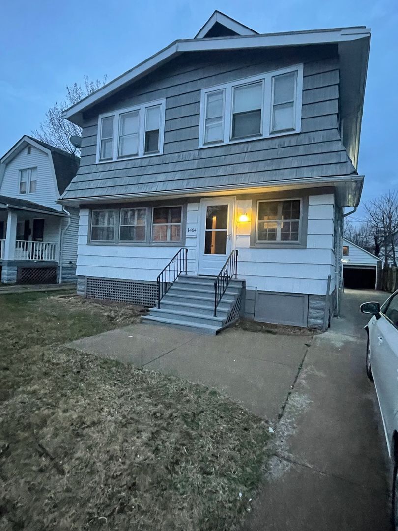 1462 E 175th St unit UP – photo 1