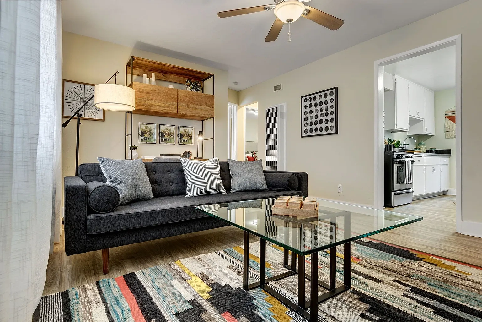 Lantana Hills Apartment Homes – photo 3