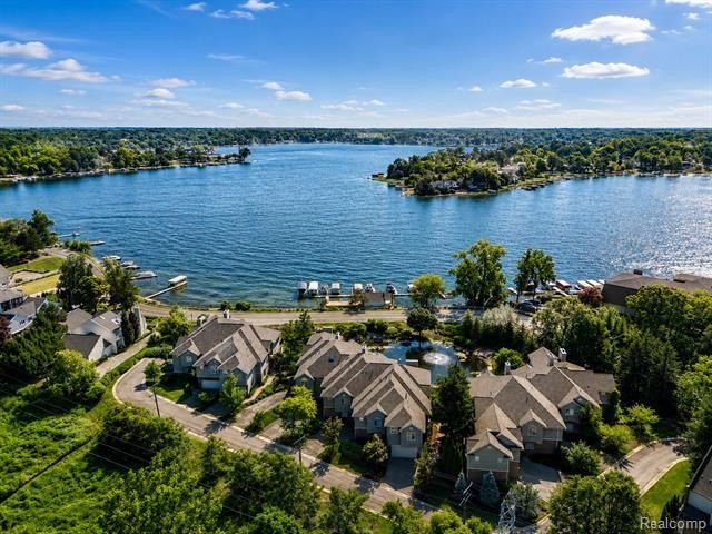 3782 Pine Lake Knoll Dr – photo 1