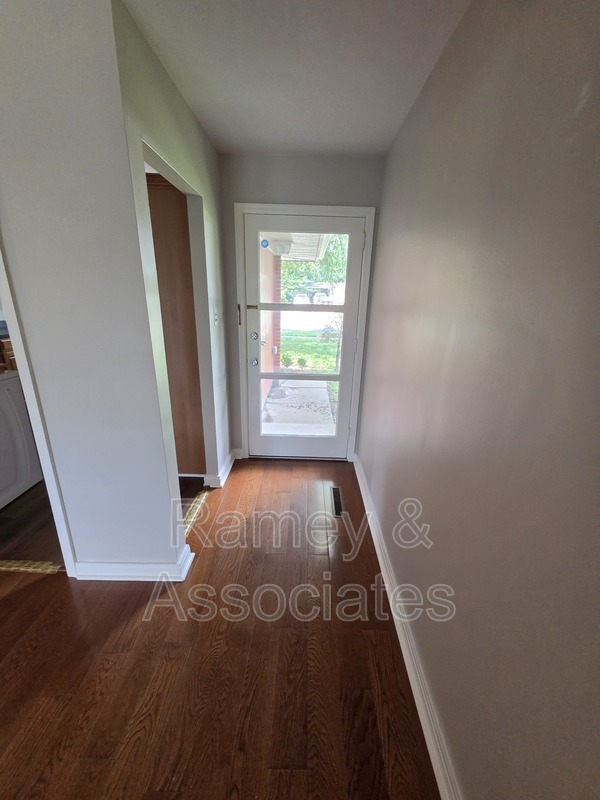 3135 Rosedale Blvd – photo 5