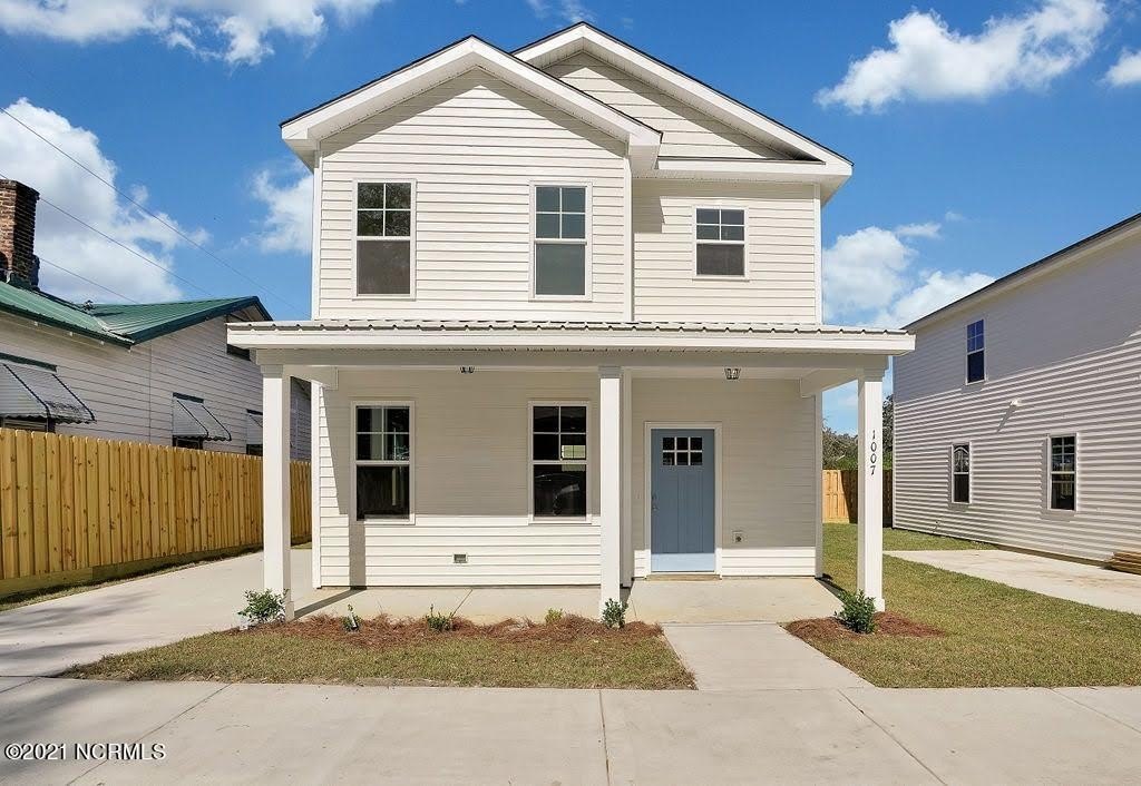 1007 Campbell St – photo 1