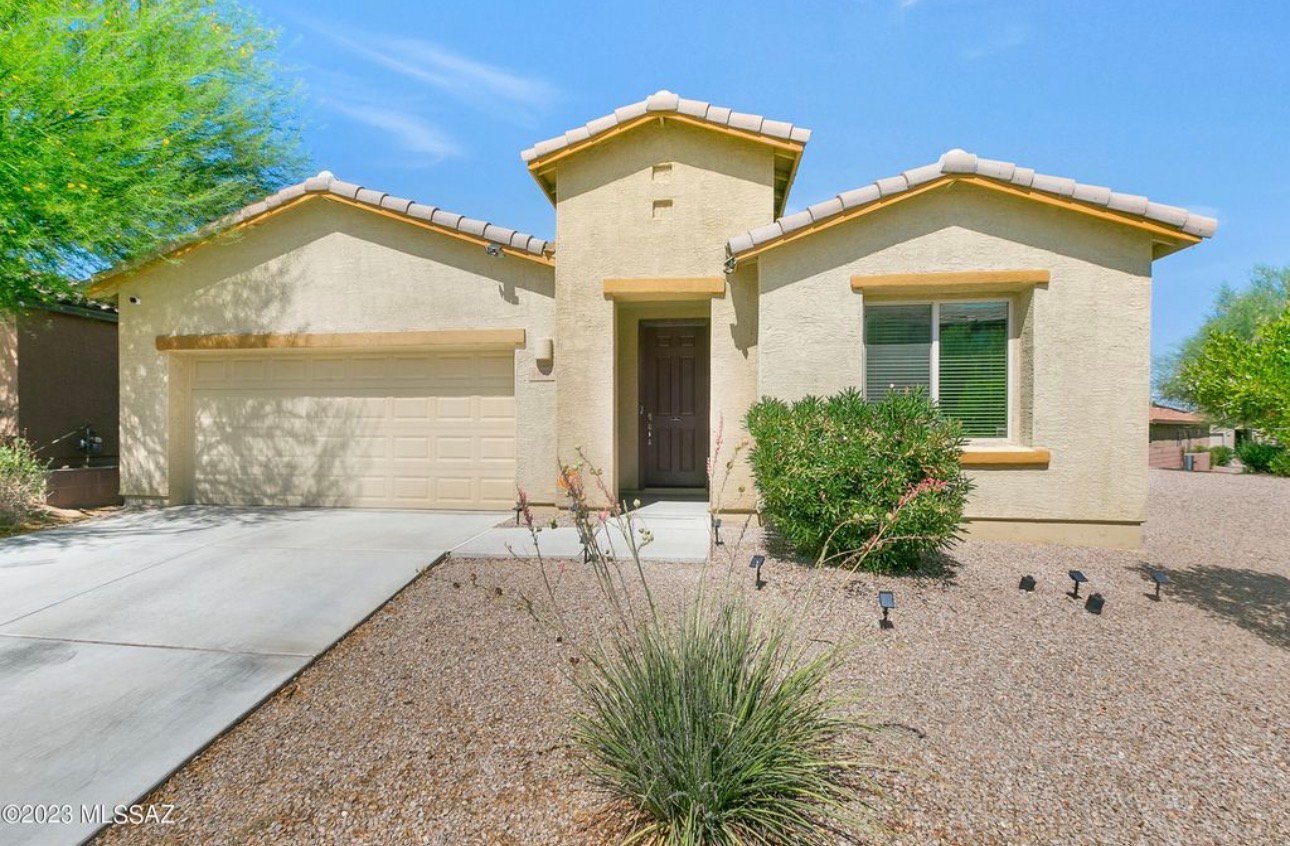 1172 E Madera Grove Ln – photo 1