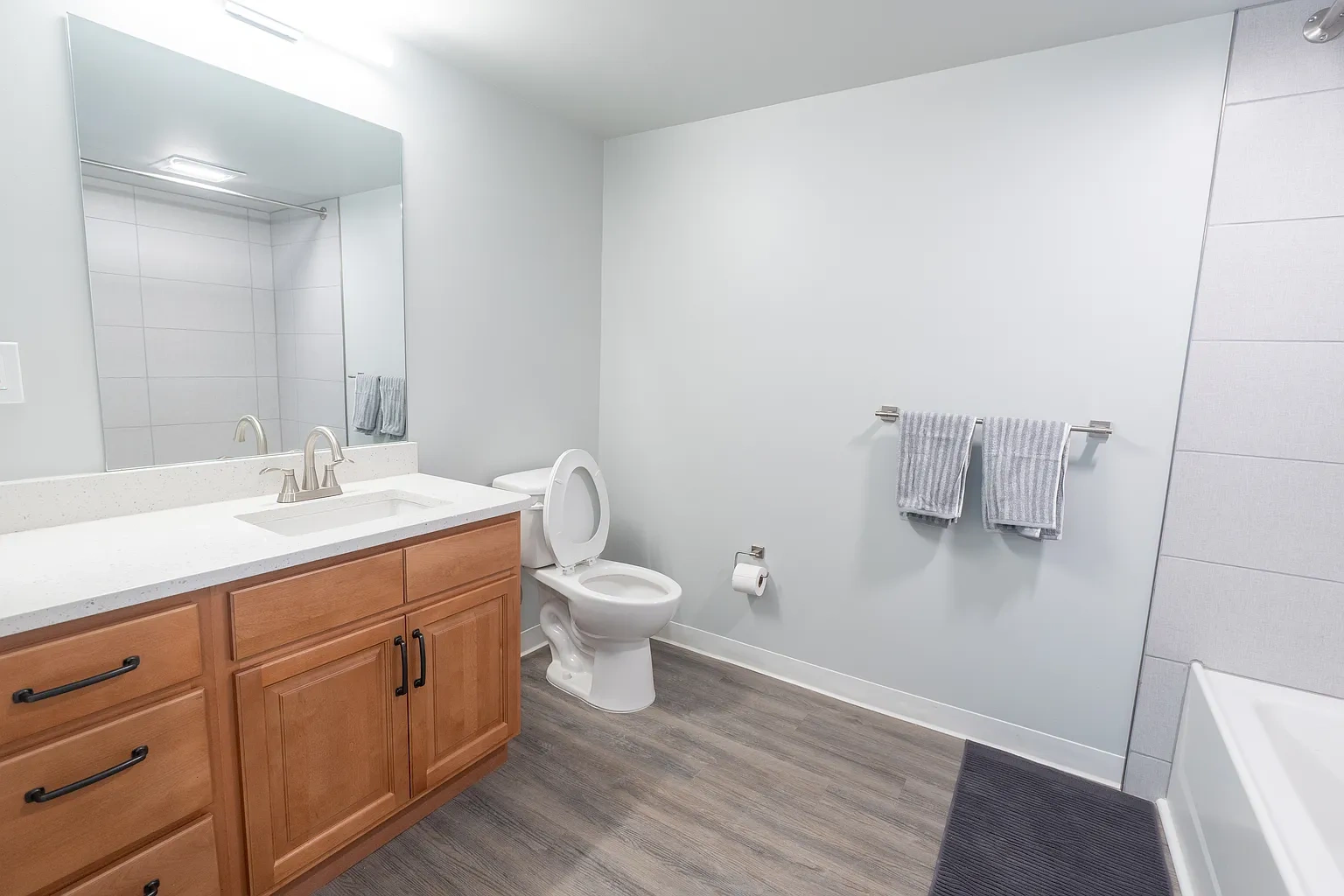 9410 Hough – photo 4