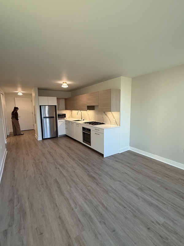 11 N Green St – photo 3