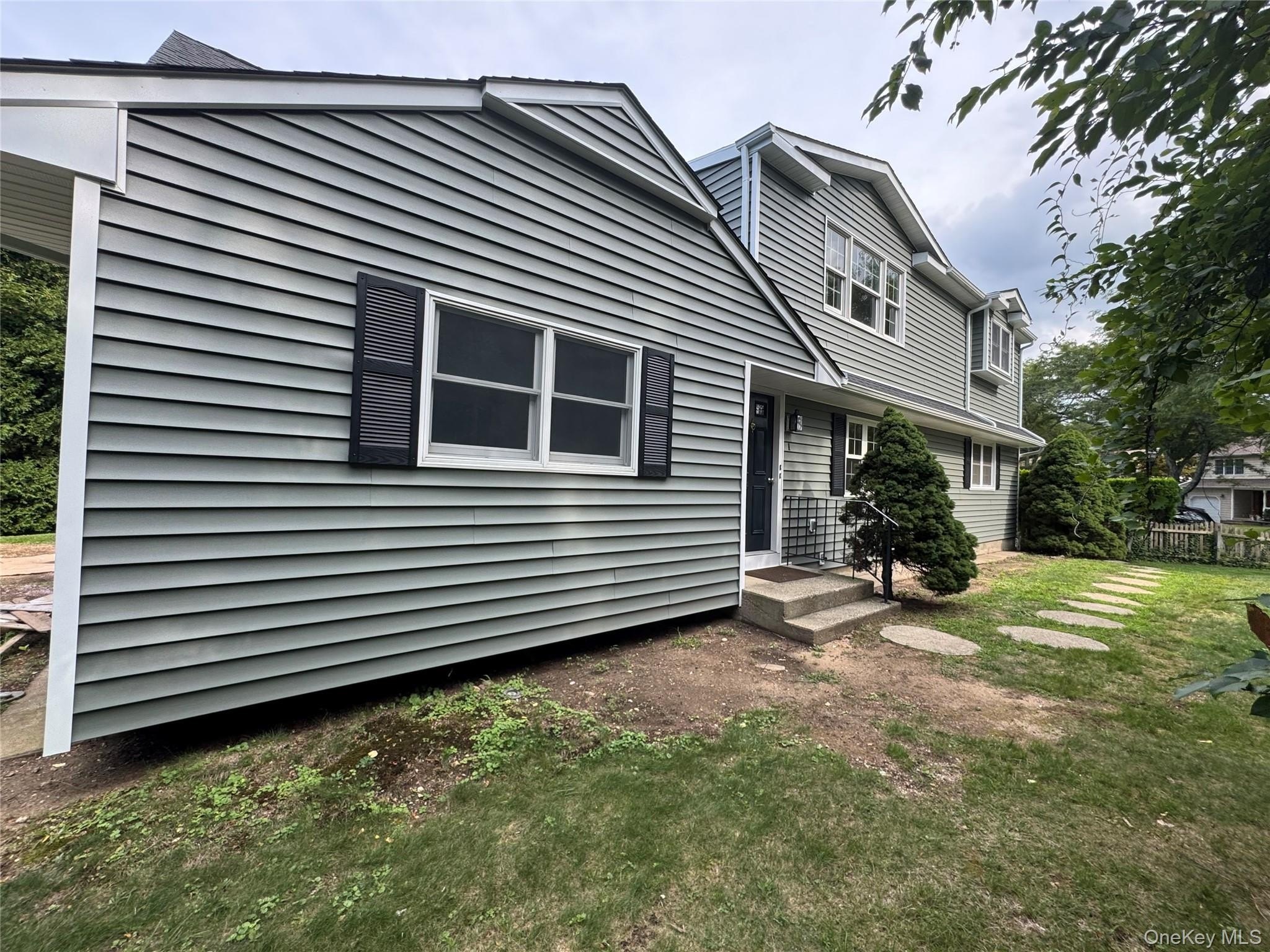 1 Towne Ct – photo 2