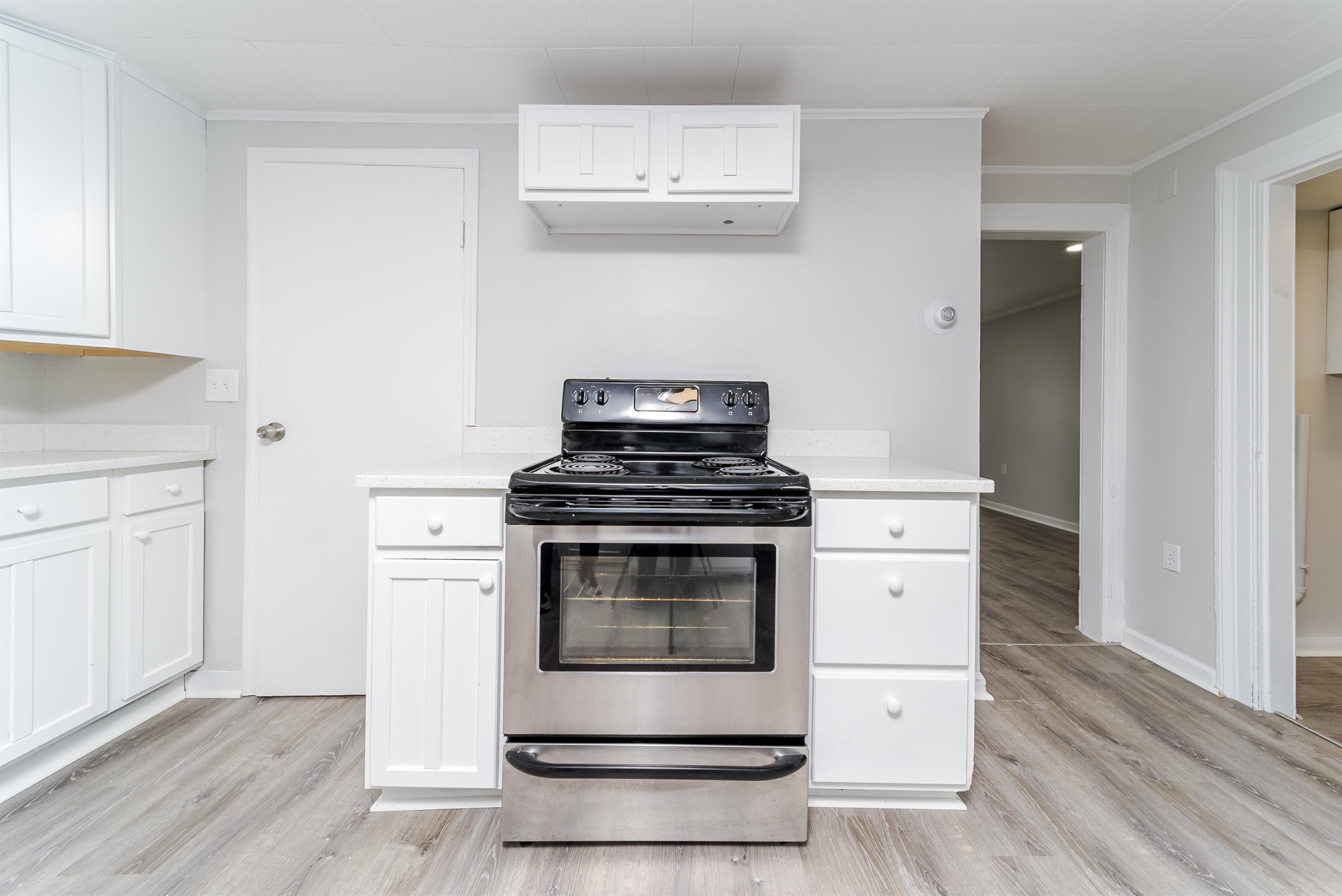 824 2nd St – photo 3