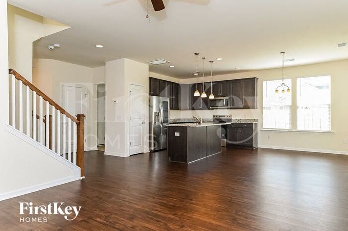 1431 Hermitage Ln – photo 4