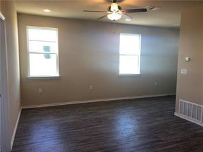 1310 Hausman Dr – photo 3