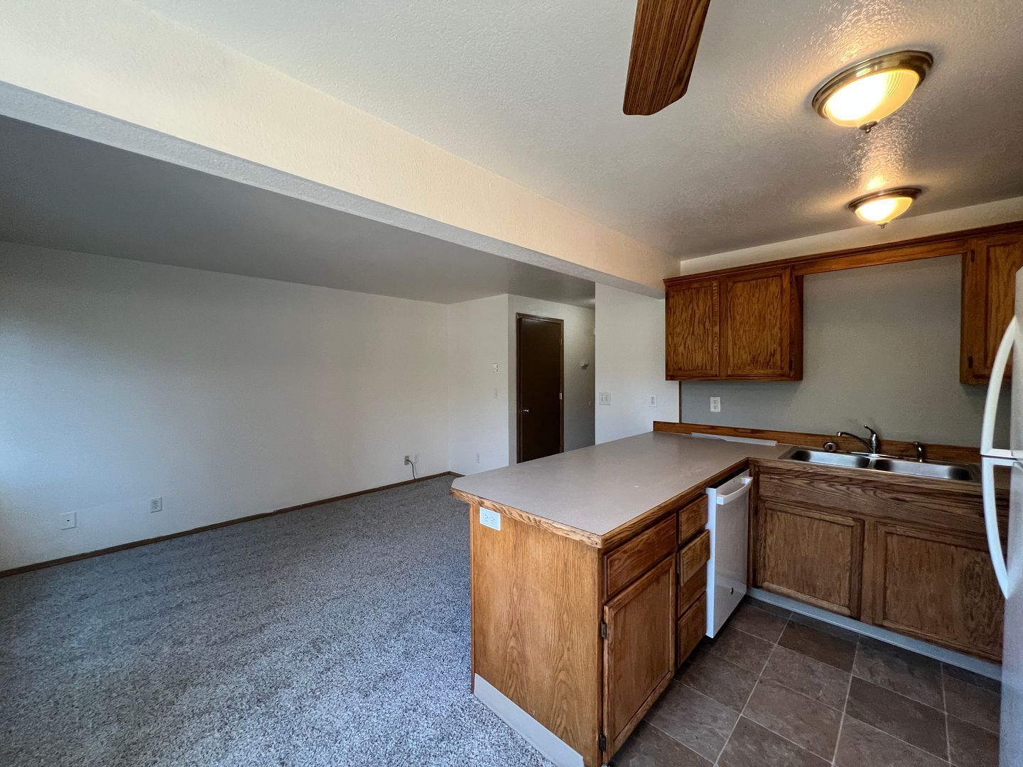 123 Green Ln unit 125 – photo 5
