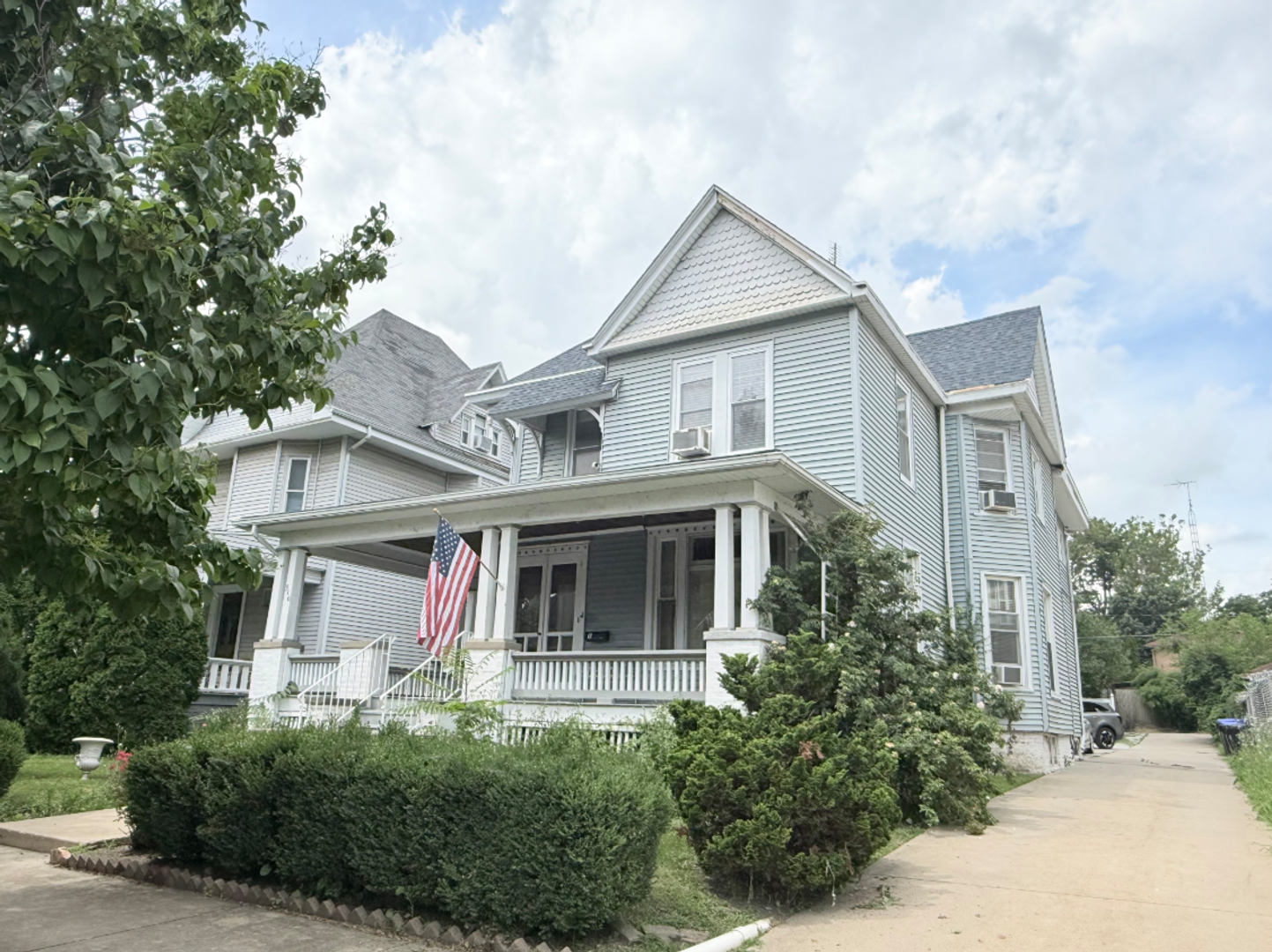 316 E Locust St unit Unit 4 – photo 1
