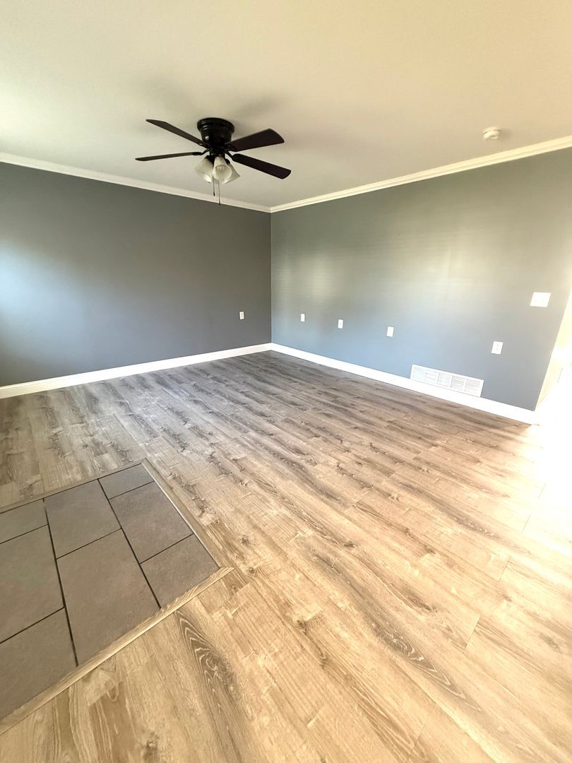416 Elm St – photo 2
