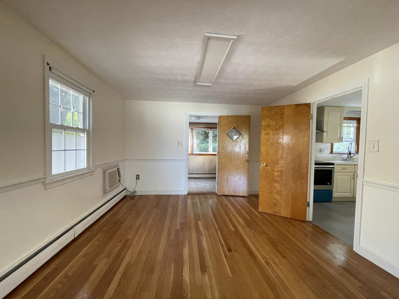 85 Langley Rd – photo 3