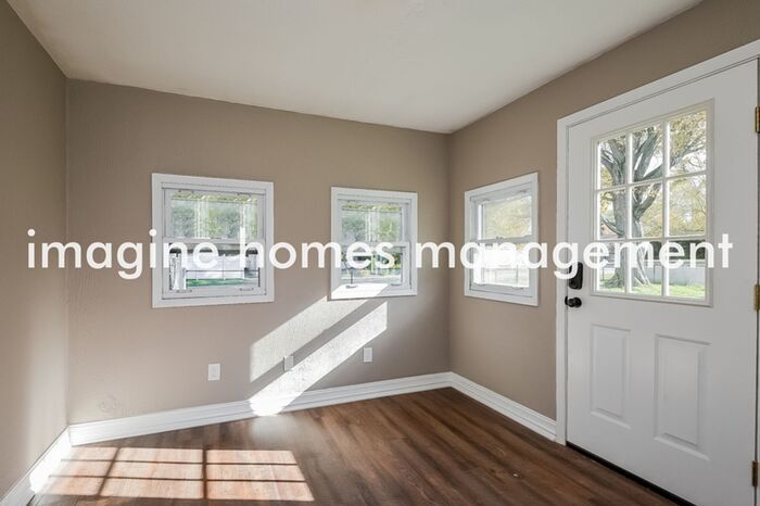 7656 Fern Dr – photo 4