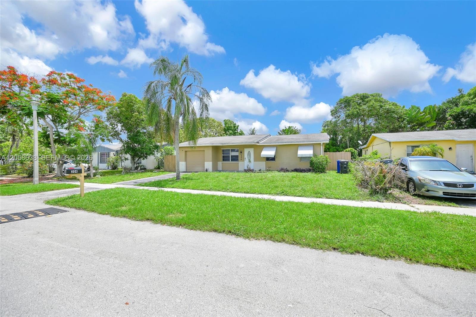 304 SW 77th Ave – photo 4