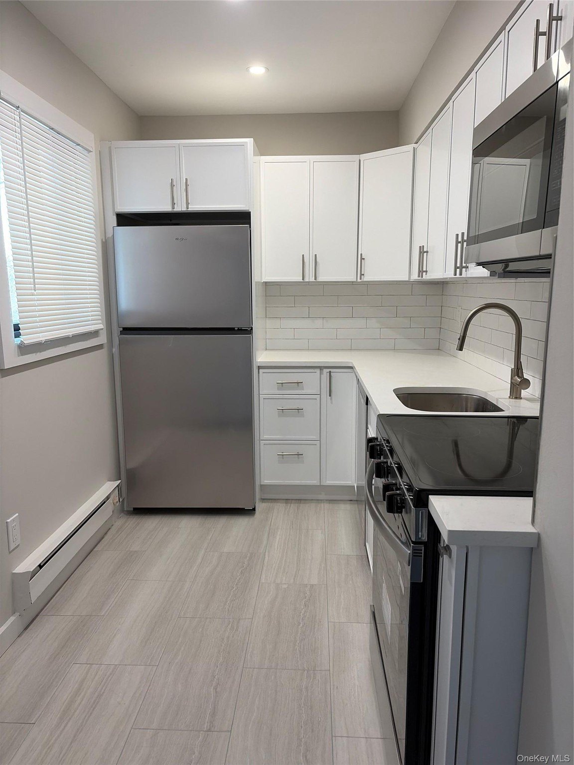 99 W Hoffman Ave #B – photo 4
