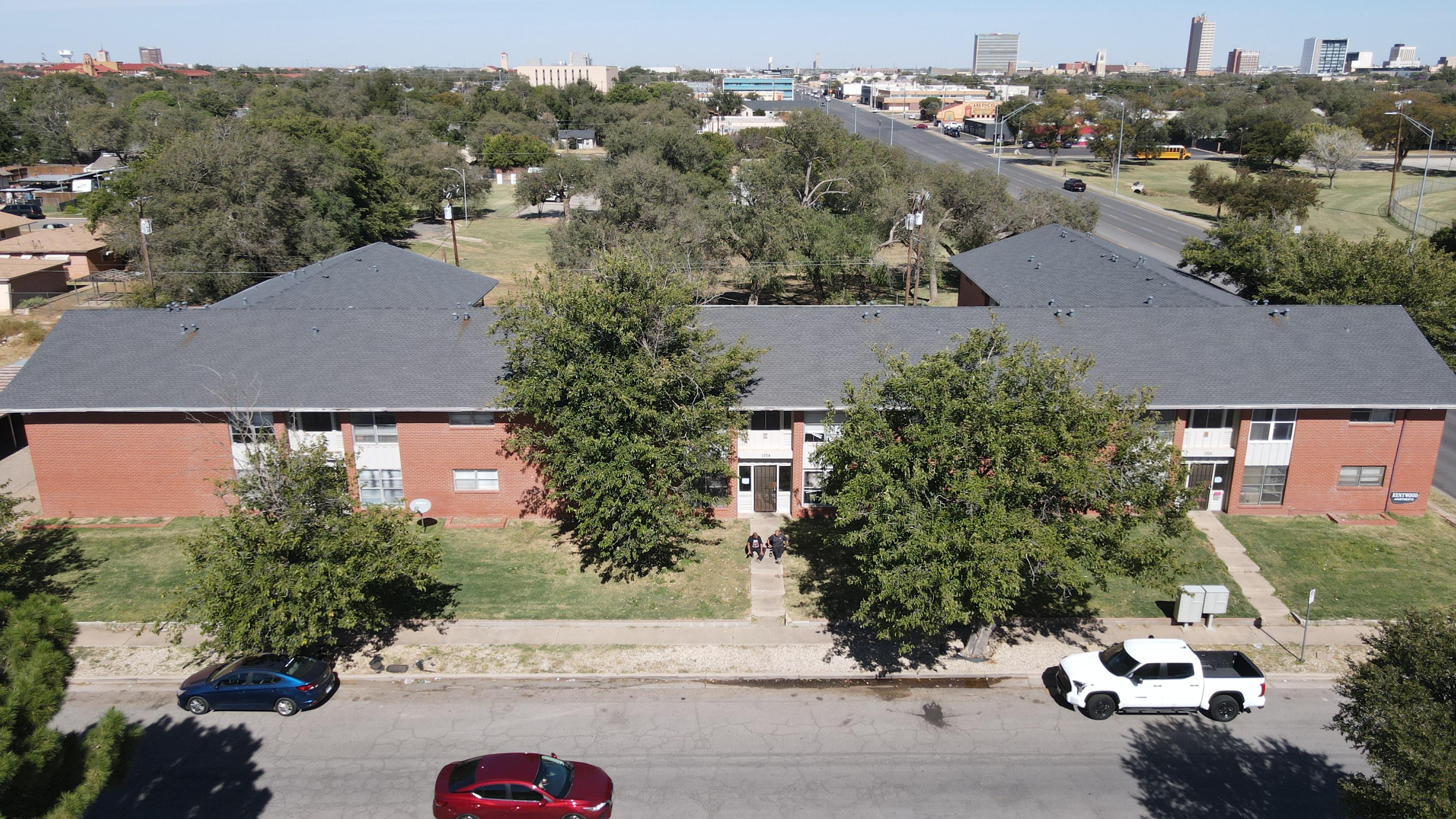 2512 26th St unit 1706 G – photo 1