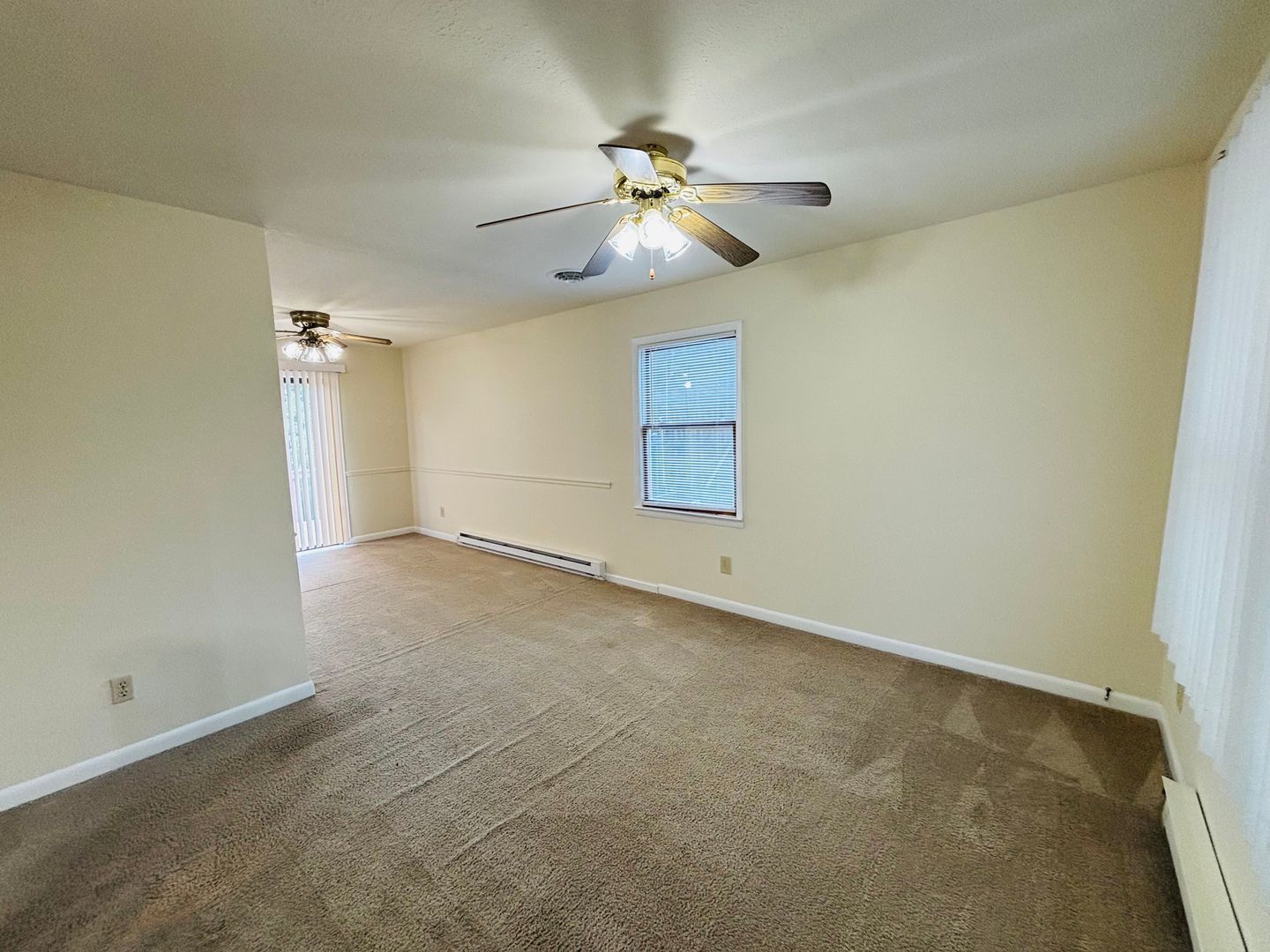 208 Ardmore St – photo 3