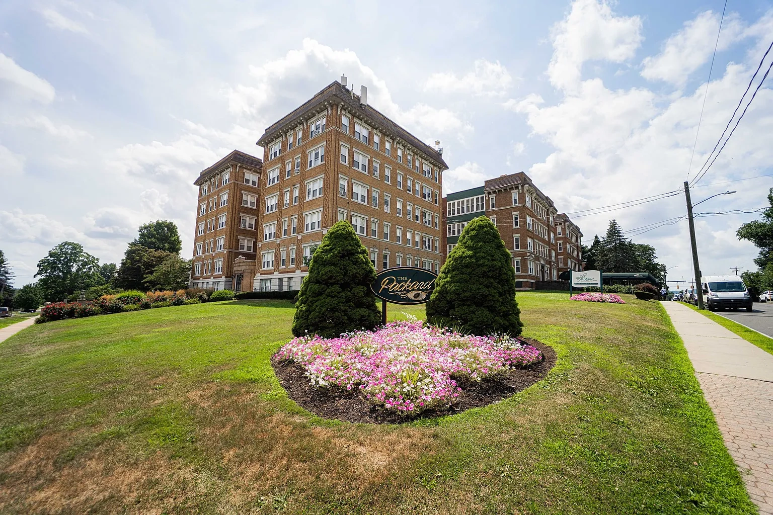 Packard West Hartford – photo 3