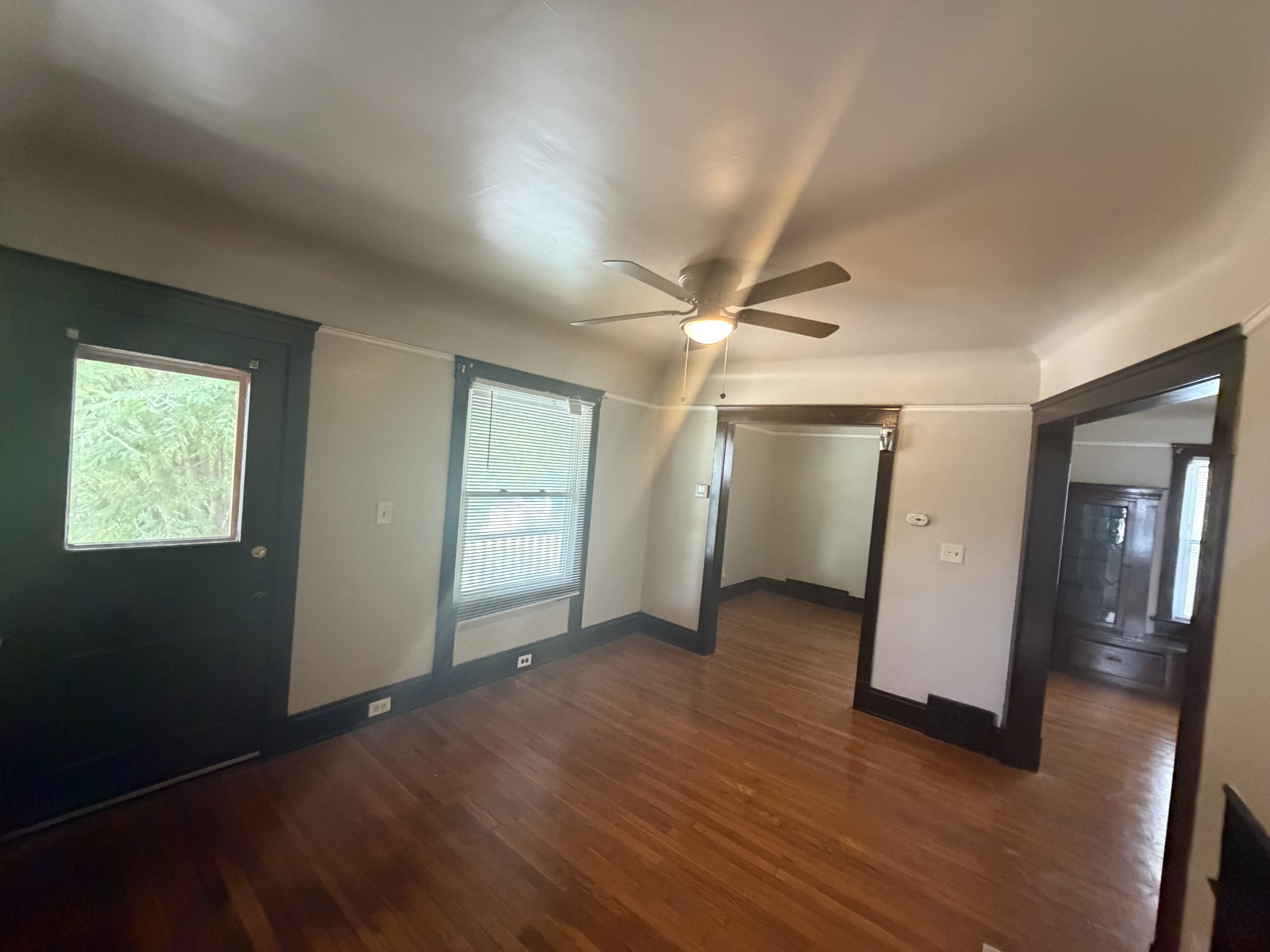 10324 Bernard Ave – photo 3