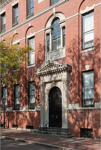 Bowdoin School Apartments – photo 5