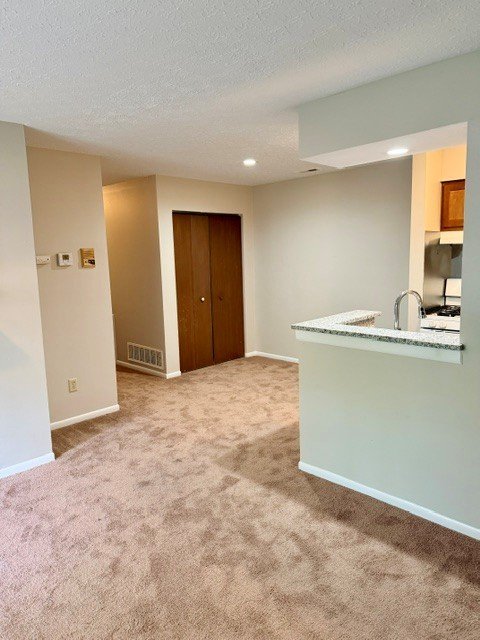 2163 Hedgerow Road unit C – photo 3
