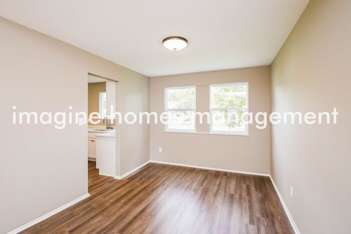 6602 Forest Glen Ave – photo 5