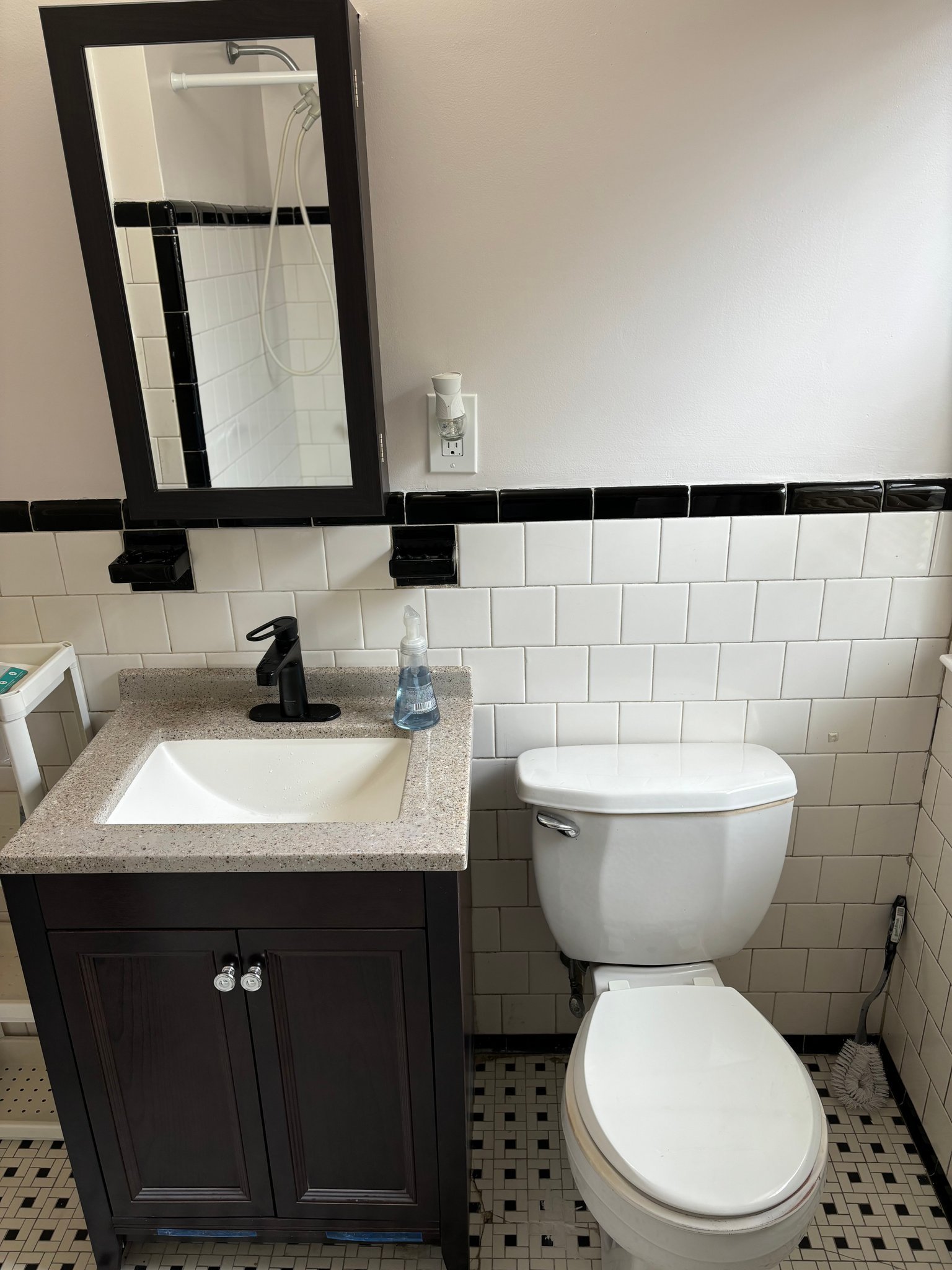1913 Ramblewood Rd – photo 3