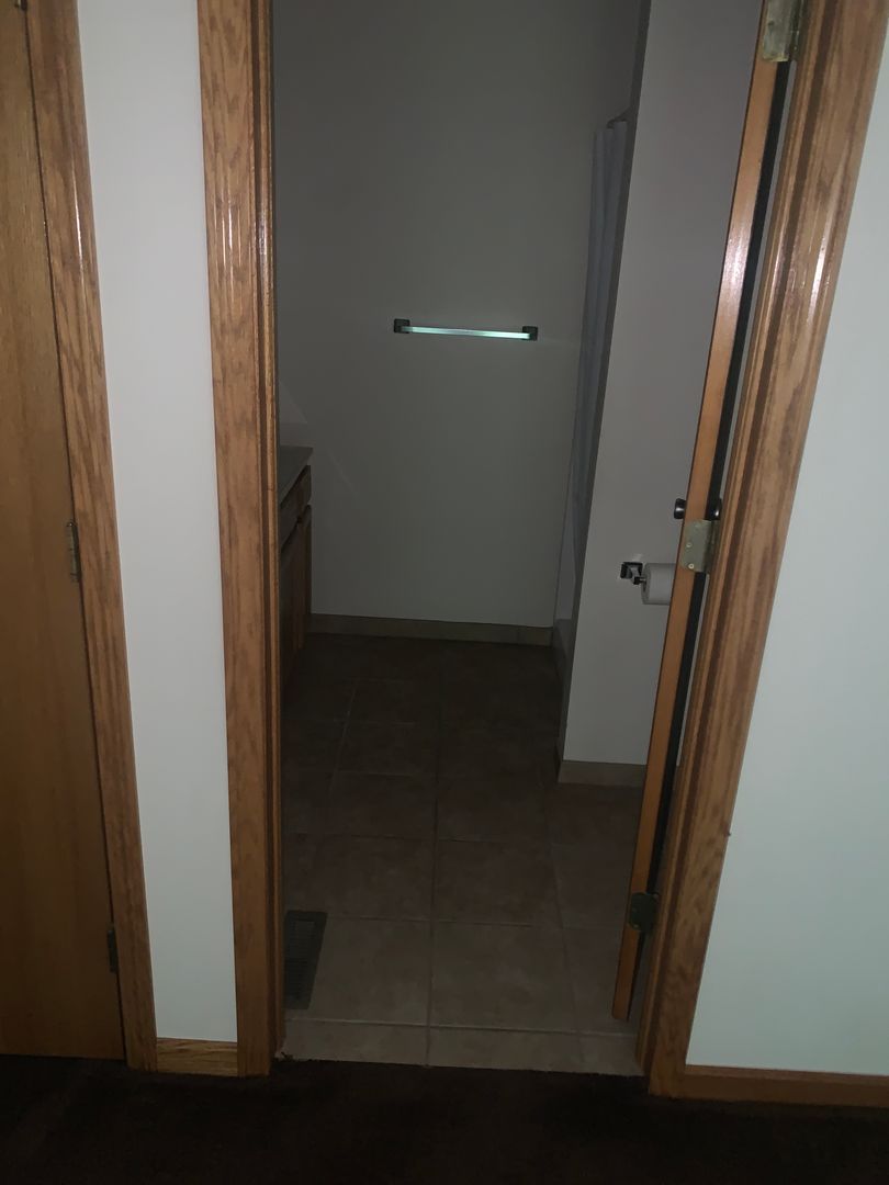 927 W Wilson St unit 975 West Wilson B – photo 3