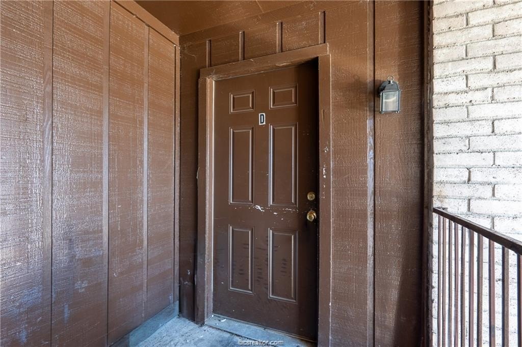 2706 Evergreen Cir #C – photo 2