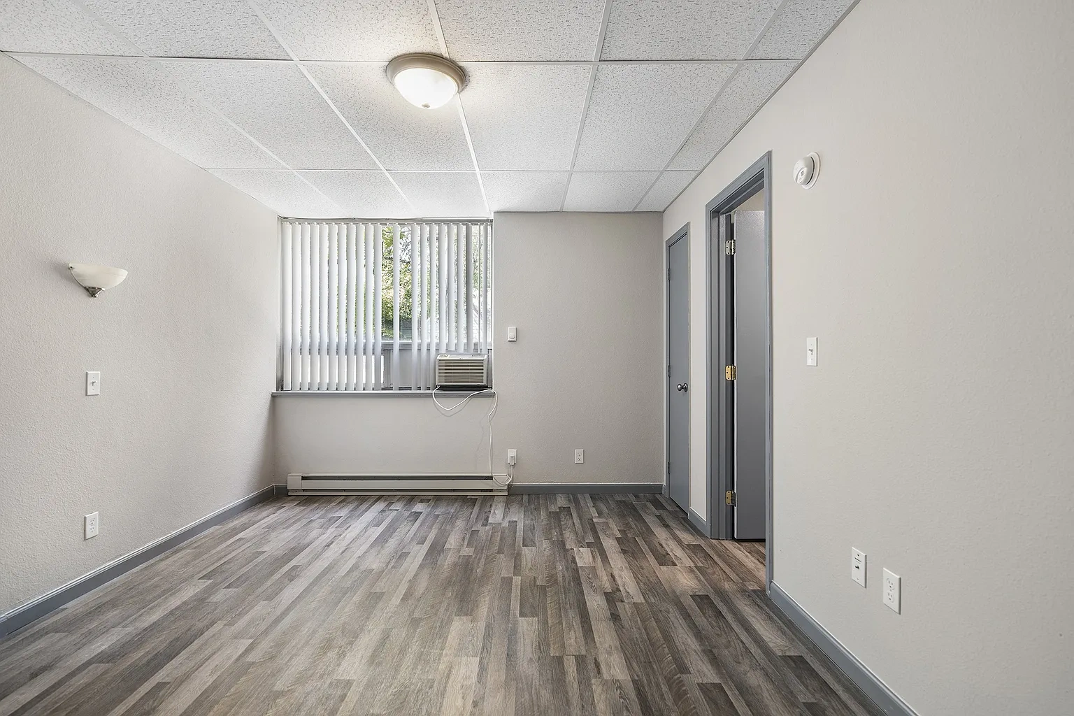 Campus Edge Apts – photo 4