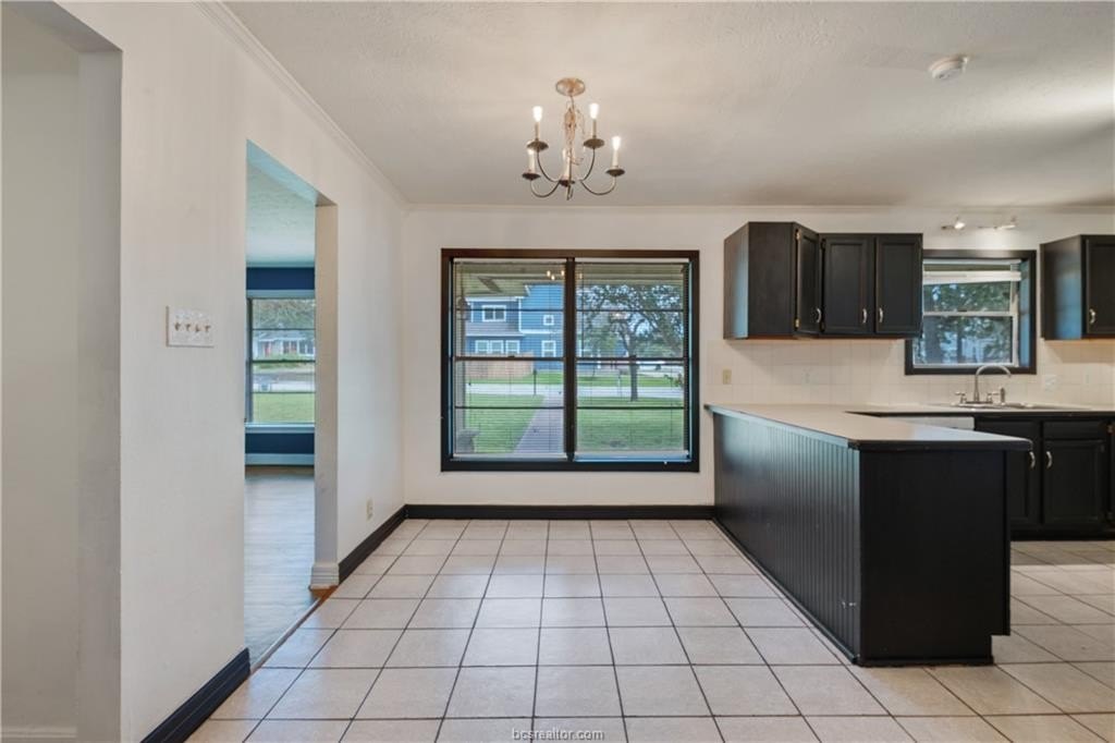 318 Fairway Dr – photo 4