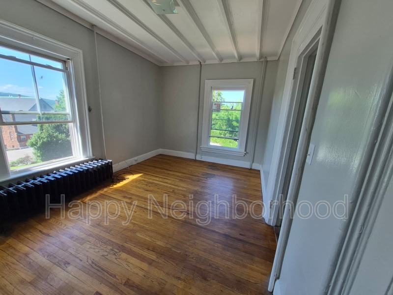 216 E Main St unit 7 – photo 2