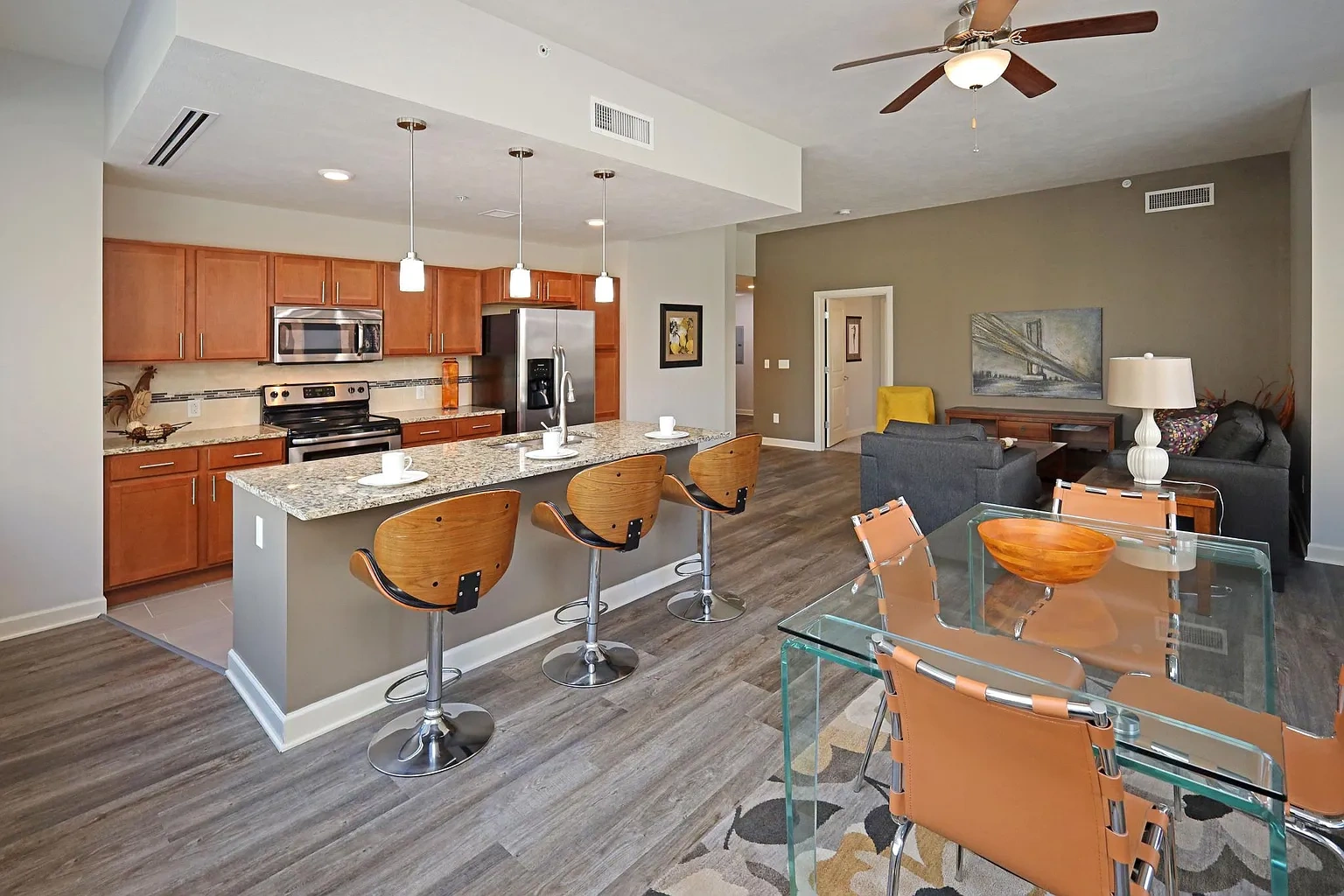 Residences at 1717 – photo 4