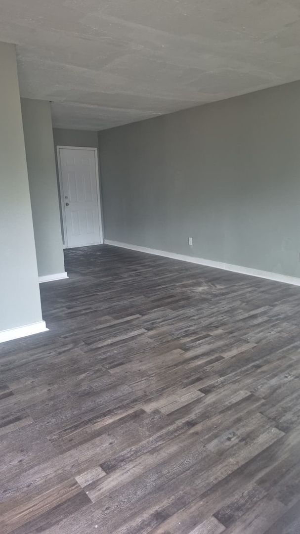 415 W Thomas Ct – photo 3