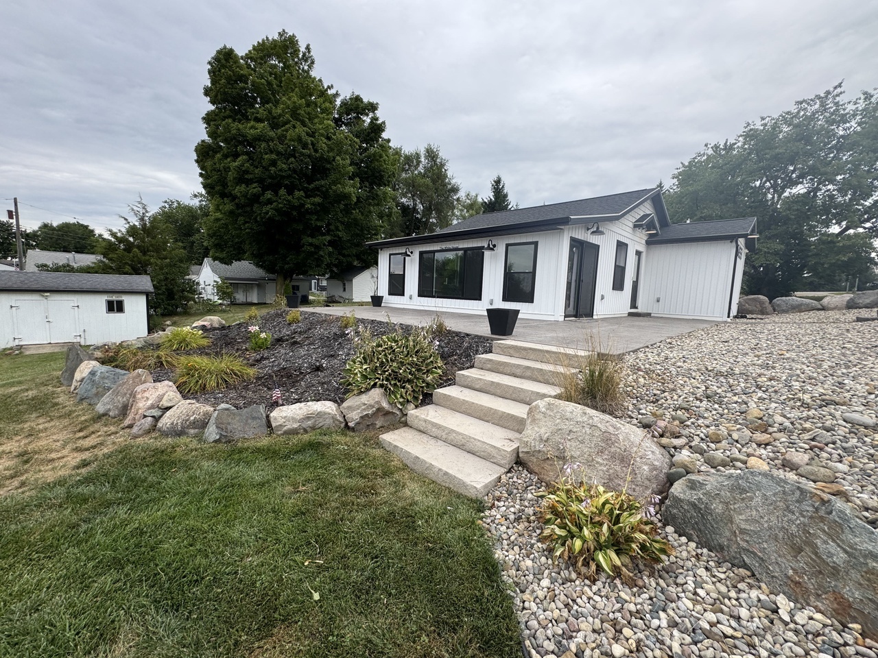 5833 Edgewood Ct – photo 1