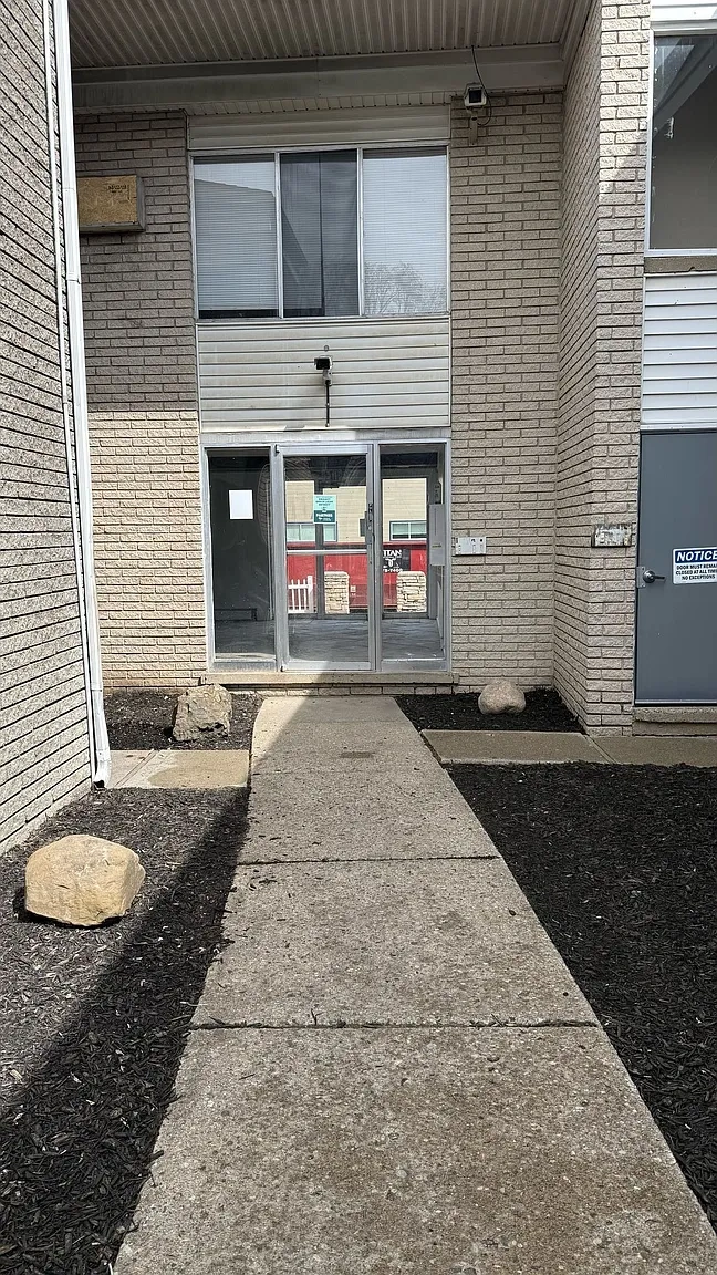 WOODBINE – photo 4