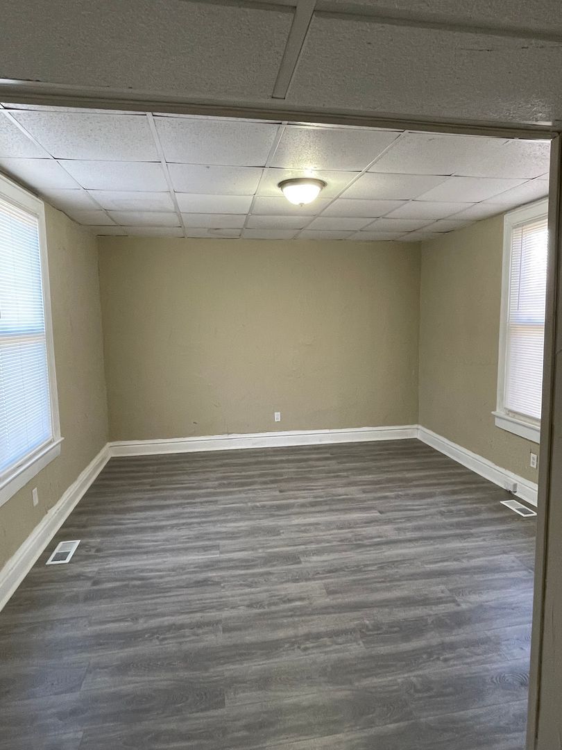 2228 Washington Ave – photo 5