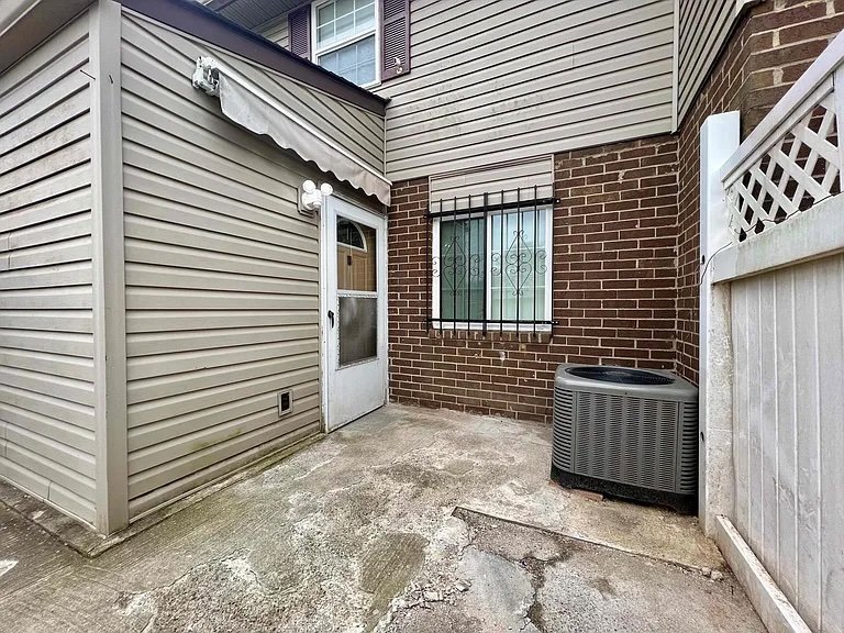 2927 Bridgewalk St – photo 1