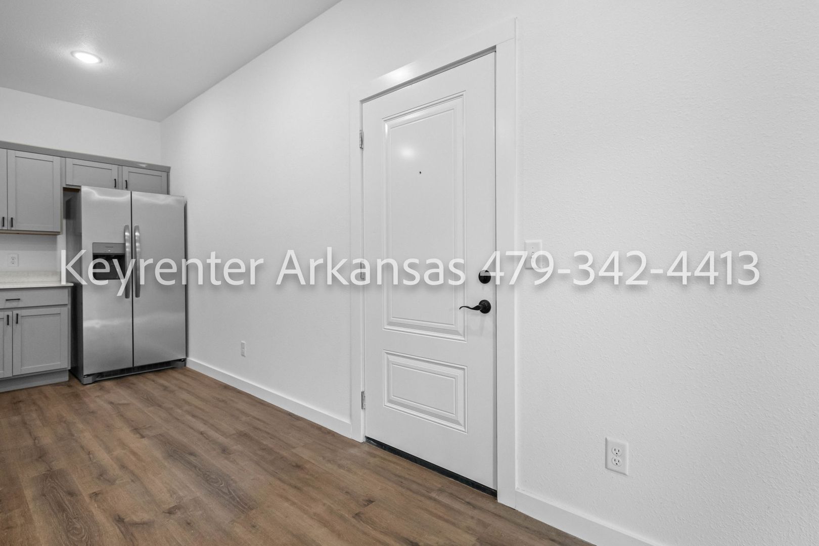 1096 S Bacardi Ave unit 203 – photo 2