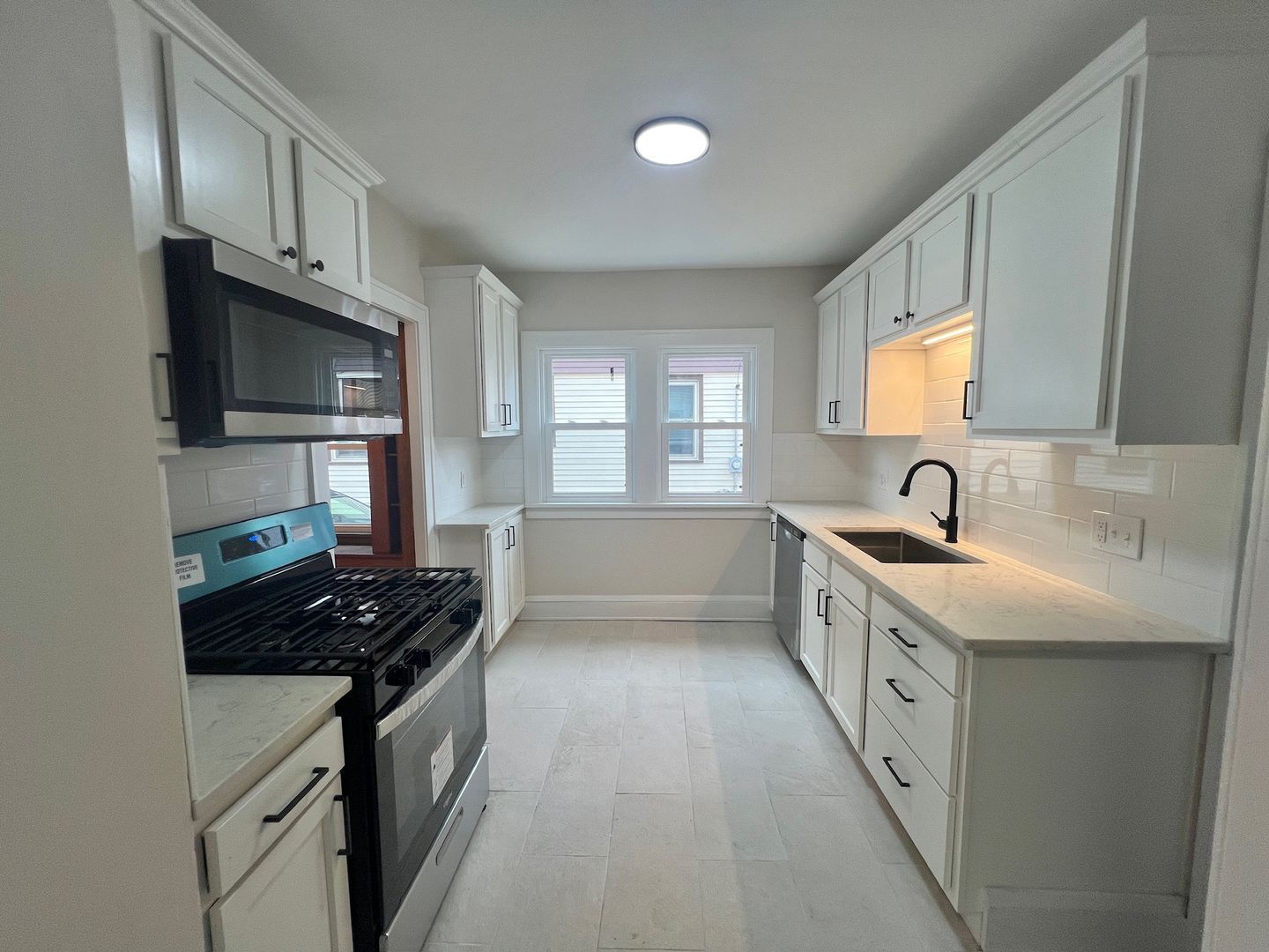 2068 Waterbury Rd unit Unit 2 – photo 2