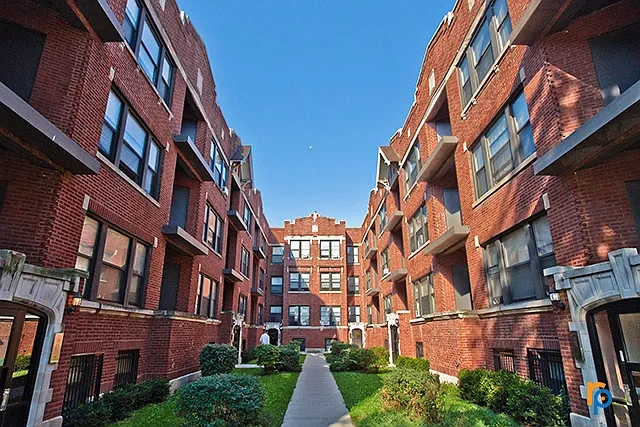 5630-5638 S Michigan Ave – photo 2