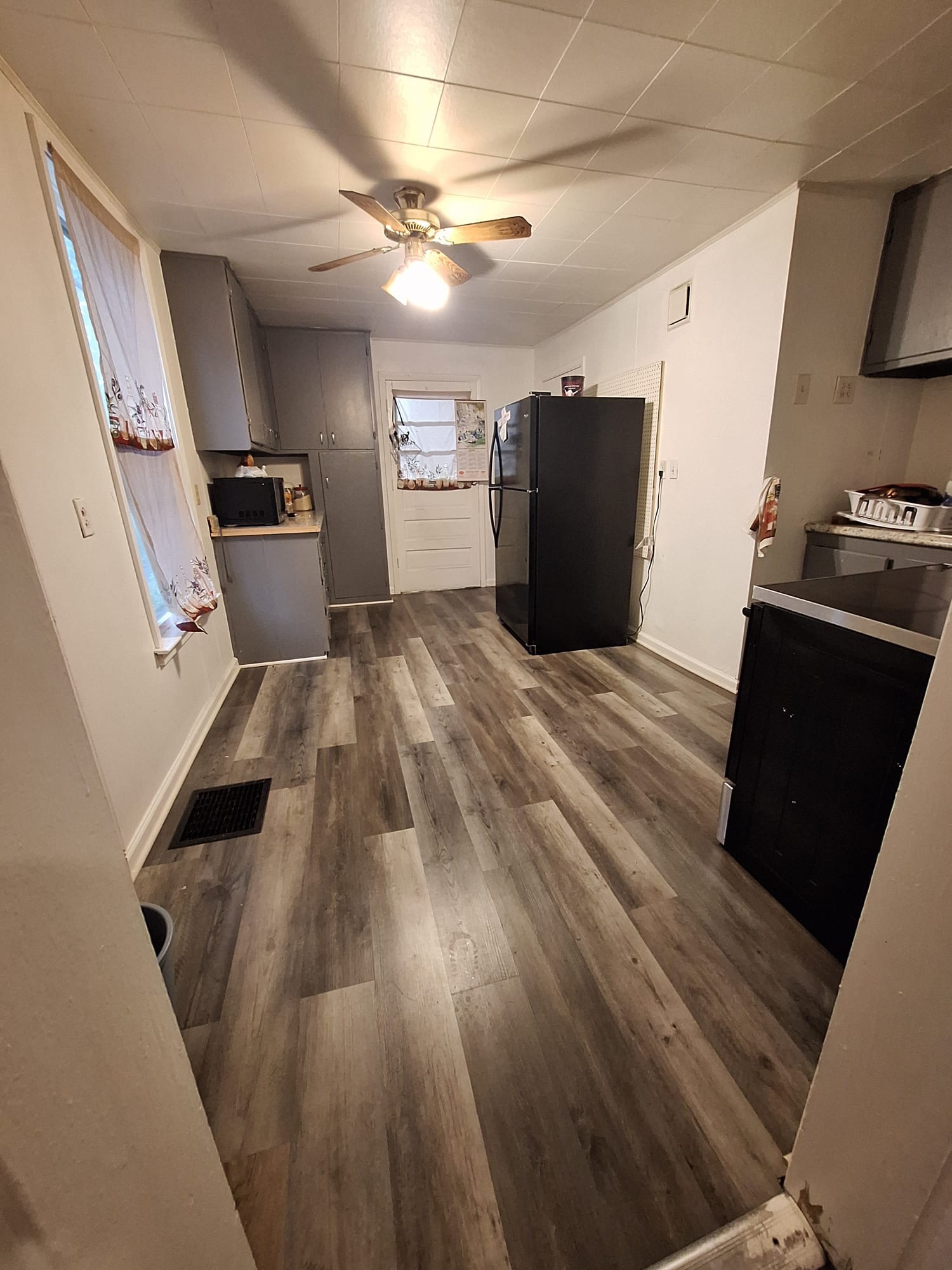 516 Scott St unit 1 – photo 2