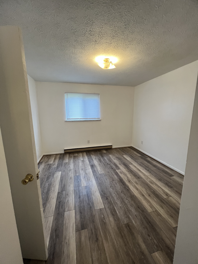 1261 Green Valley Dr unit Apt D – photo 4