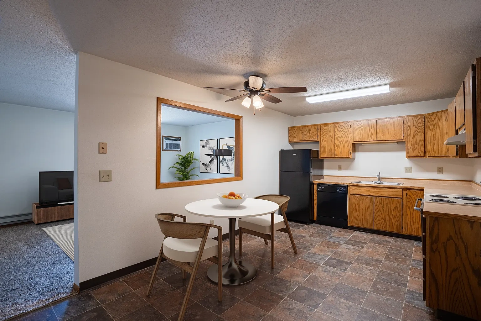 Southview Village – photo 3