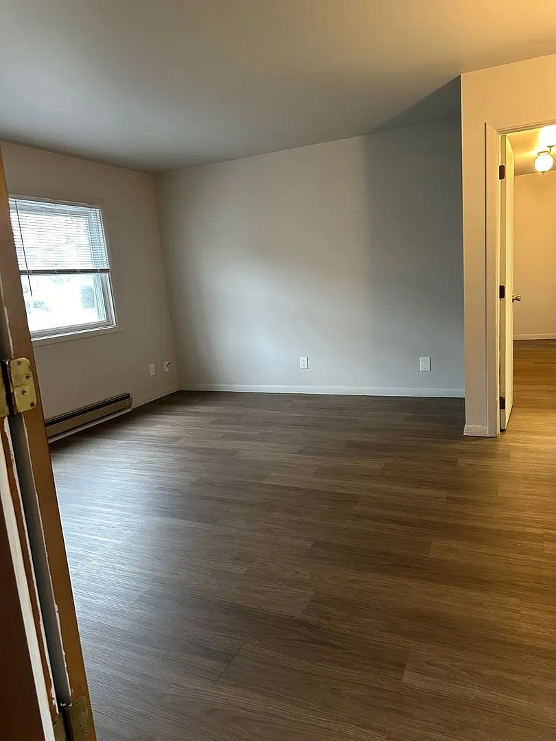 125 Berwick LLC – photo 2