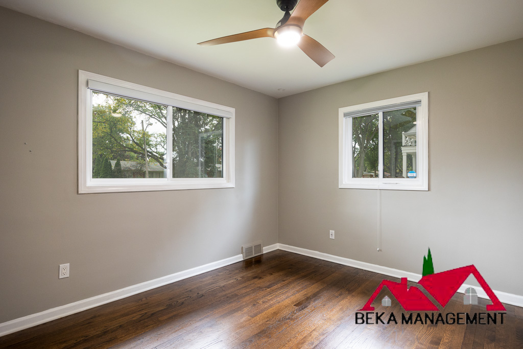1611 Hazel St – photo 3