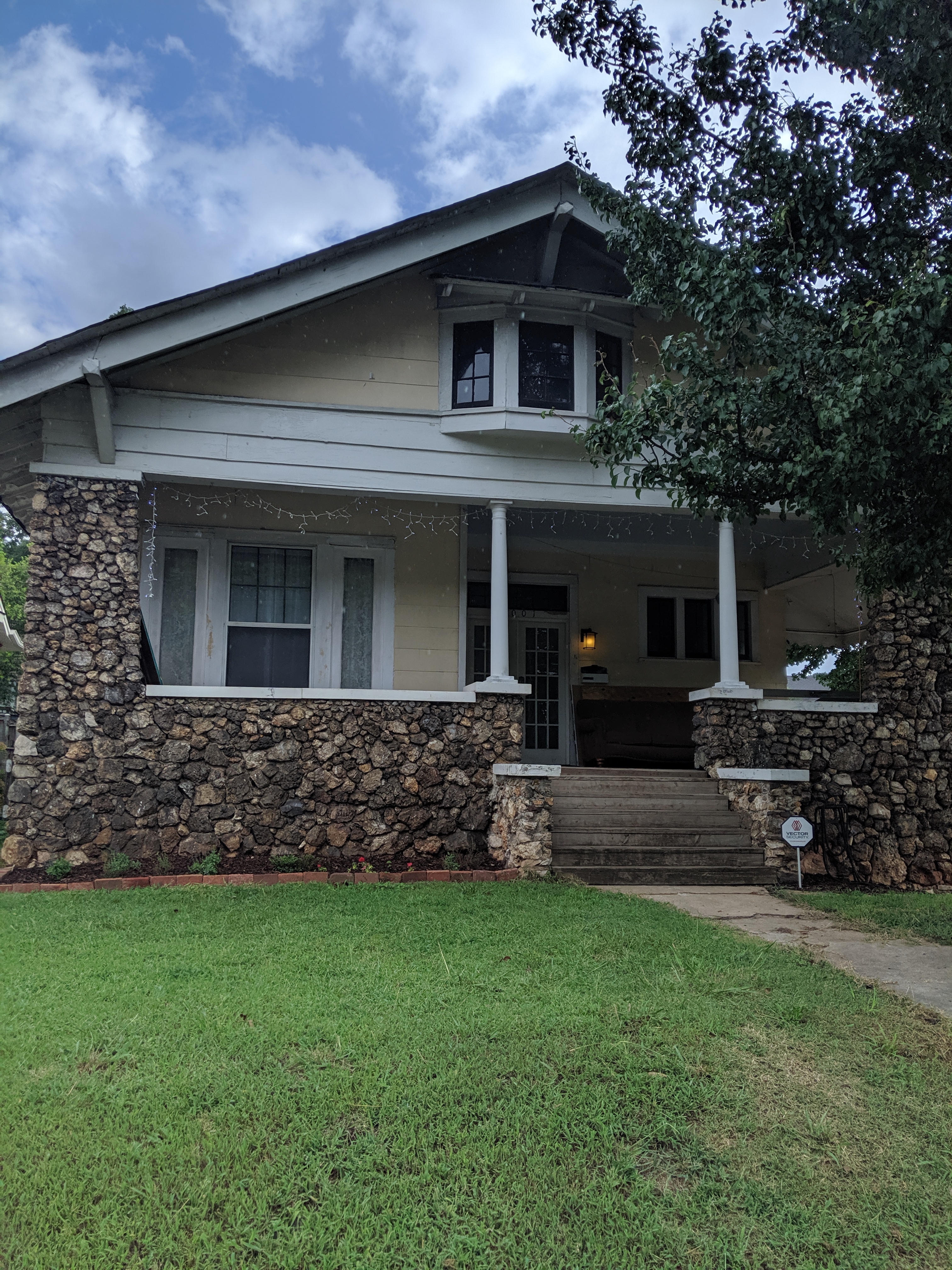 1001 14th Ave S – photo 1