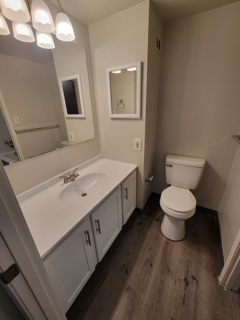 957 Bockstoce Ave – photo 2