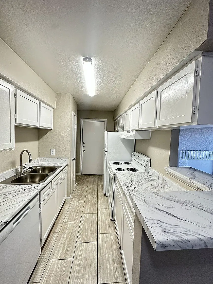 Serena Village 2 Apartments – photo 2